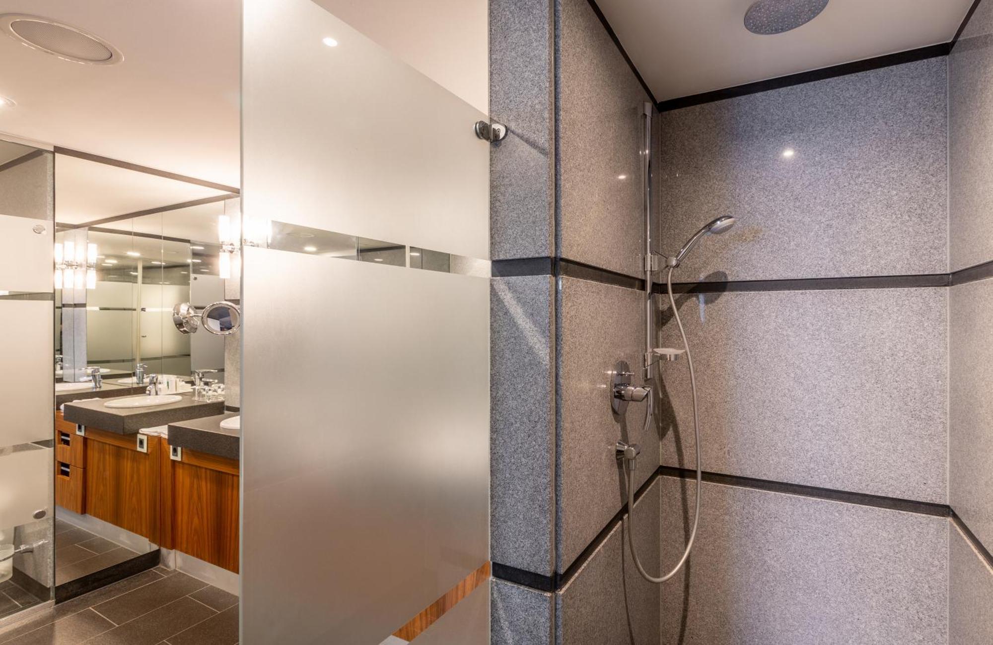 Nyx Hotel Erfurt By Leonardo Hotels Esterno foto