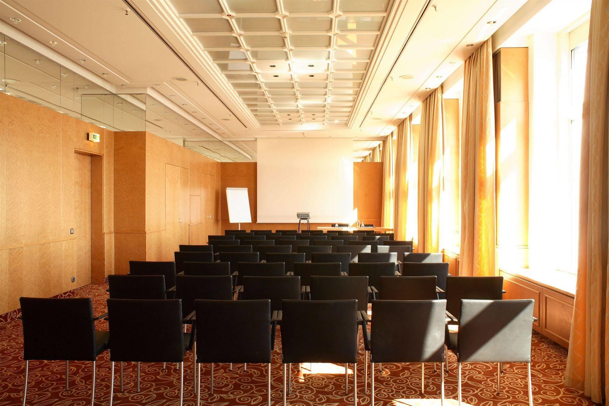 Nyx Hotel Erfurt By Leonardo Hotels Esterno foto